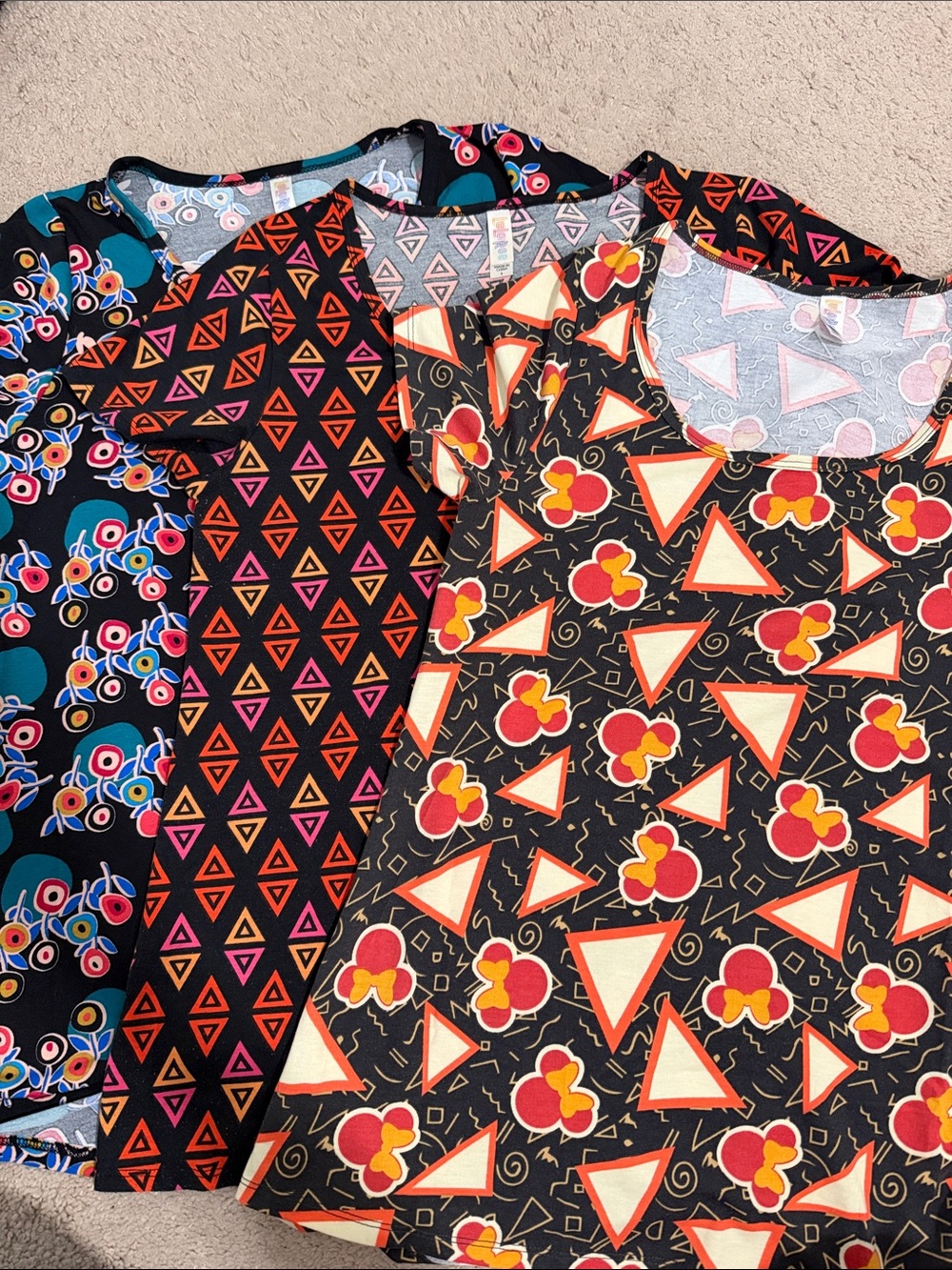 Lot of 3 LuLaRoe Small Classic Tees